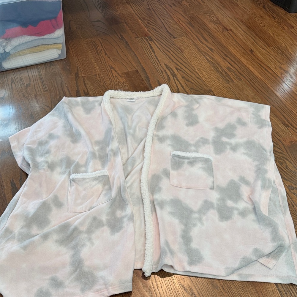 Cozy Pink and Gray Women's Top